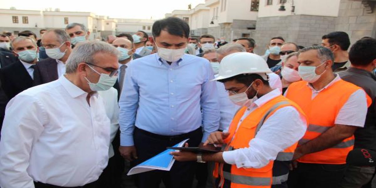 Bakan Kurum: Terör örgütünün Diyarbakır'a verdiği zararı hızlı bir şekilde gideriyoruz   'SURİÇİ'NDE YAPILAŞMAYA MÜSAADE ETMEYECEĞİZ'