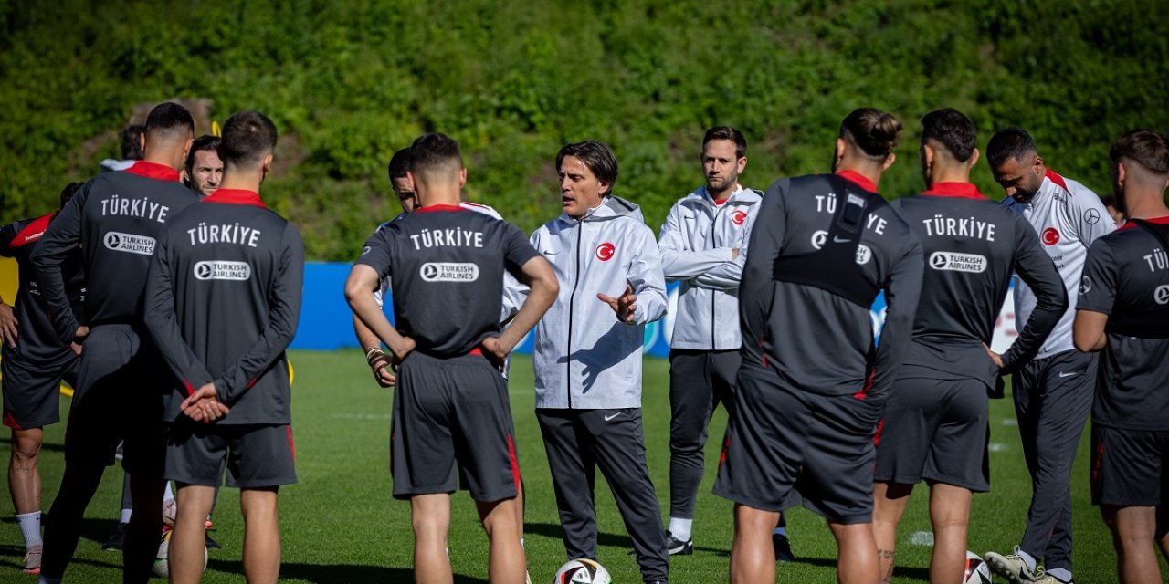 A Milli Futbol Takımı, Hollanda maçının hazırlıklarını sürdürüyor
