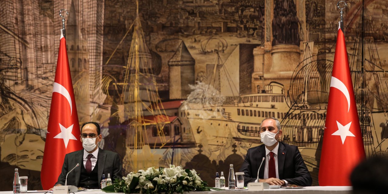 İbrahim Kalın ve Bakan Gül dini azınlık temsilcileriyle bir araya geldi