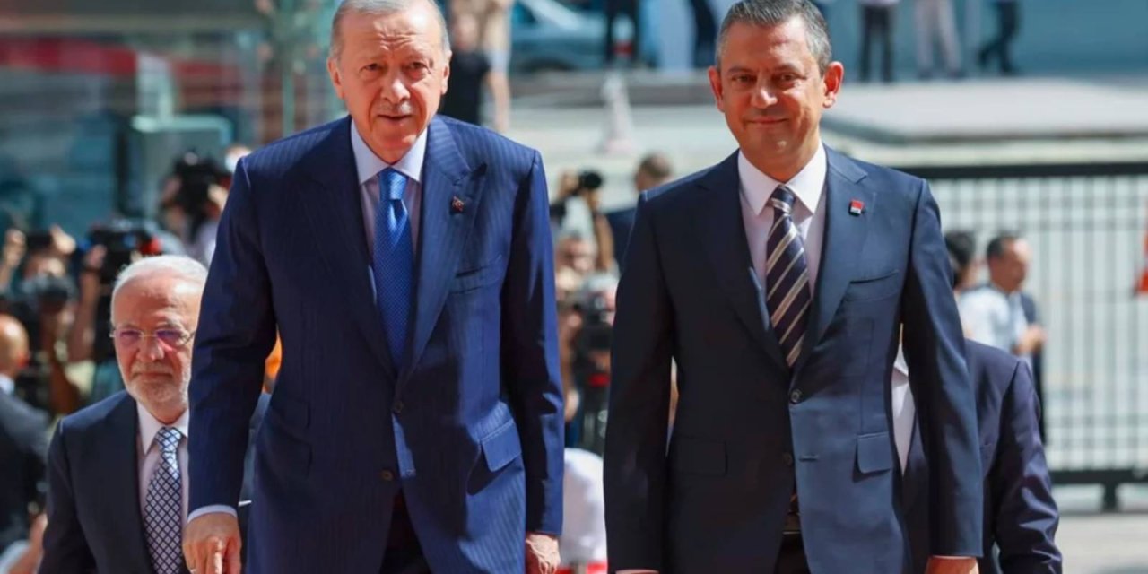 Ertuğrul Özkök | Dün gelen son anket: AKP’nin 22 yıllık dönemi kapanıyor