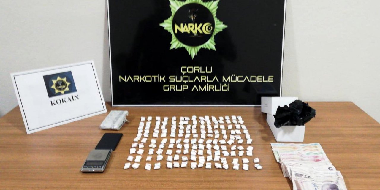 Otomobilde ilk yardım seti içinde kokain ele geçirildi