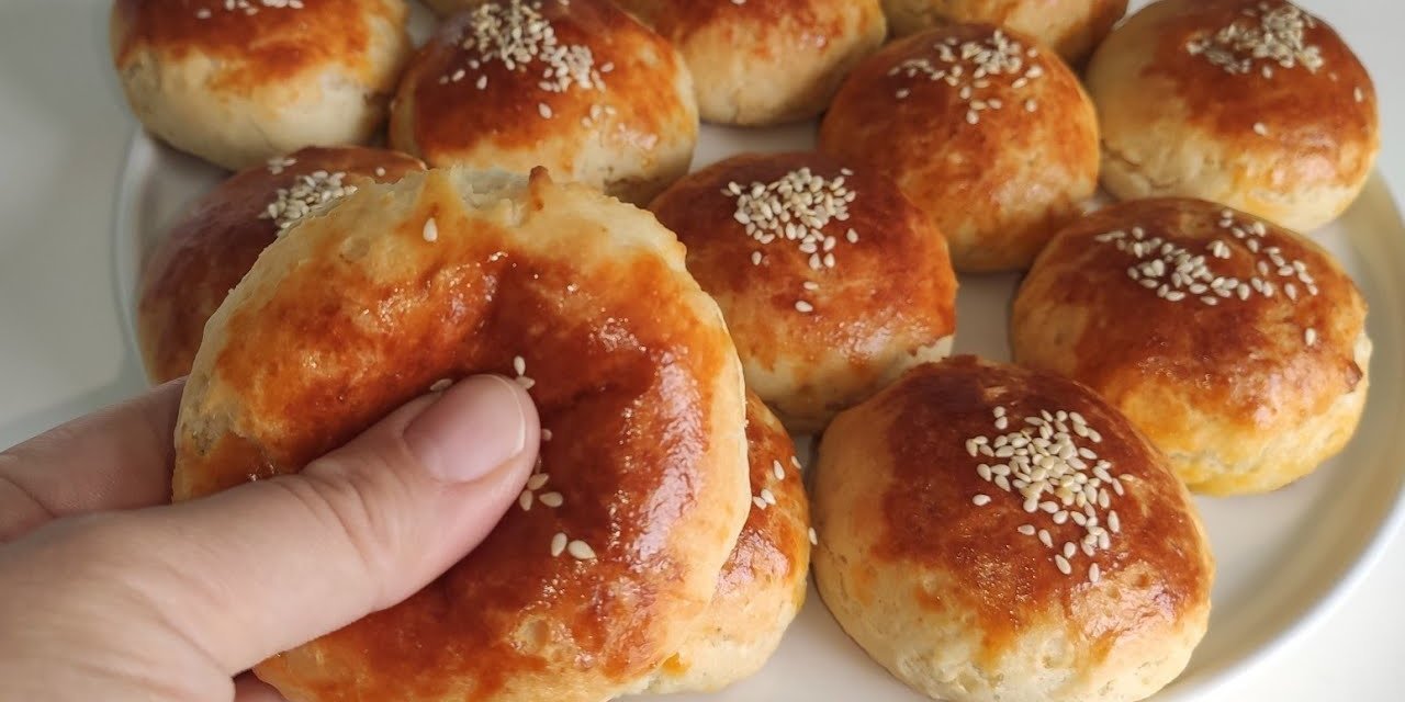 Poğaçanız sönük mü oluyor? İşte kabaran poğaça yapmanın 3 yöntemi