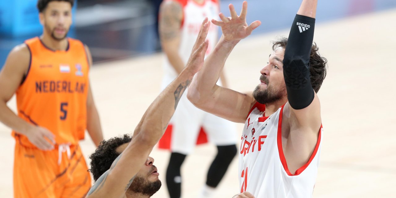 Hollanda - Türkiye: 71-73