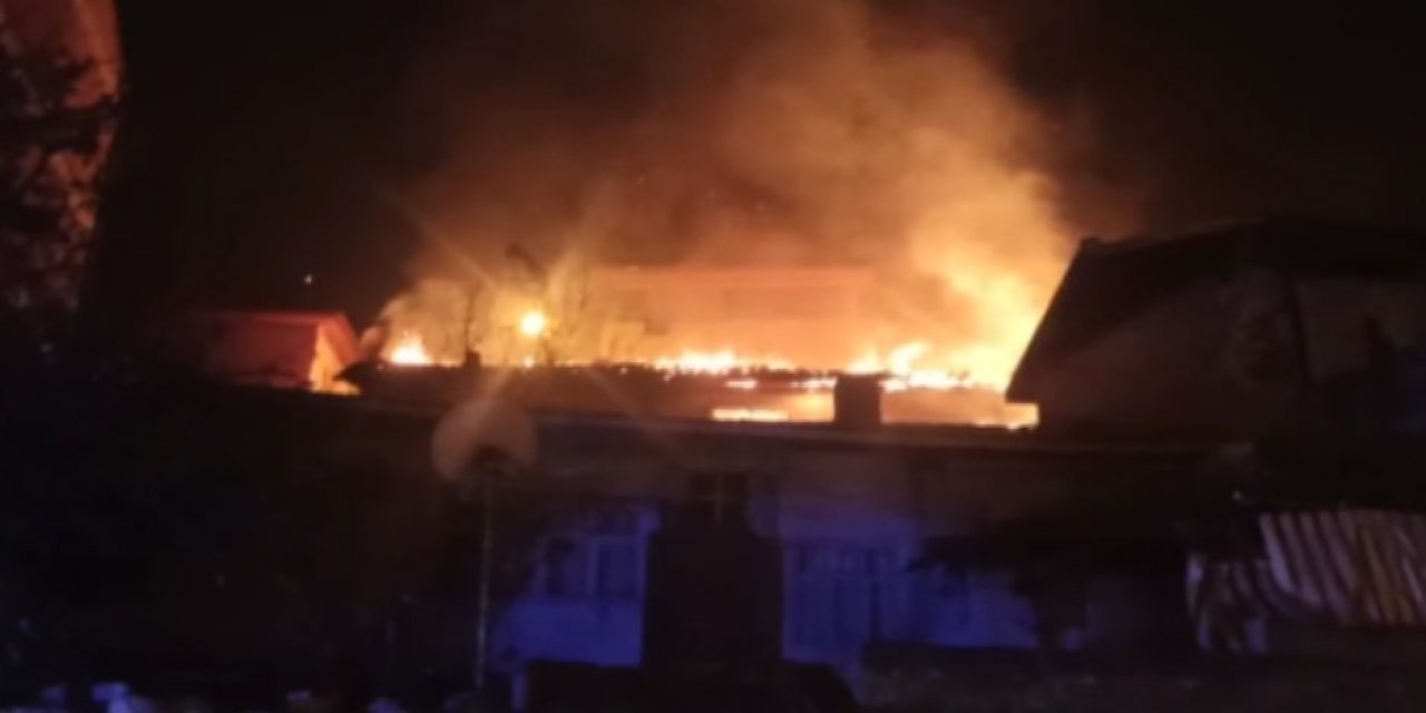 Amasya'da, evde çıkan yangına müdahale eden bir itfaiye eri yaralandı