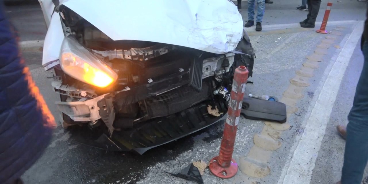 Beyoğlu'nda zincirleme kaza: 4 yaralı