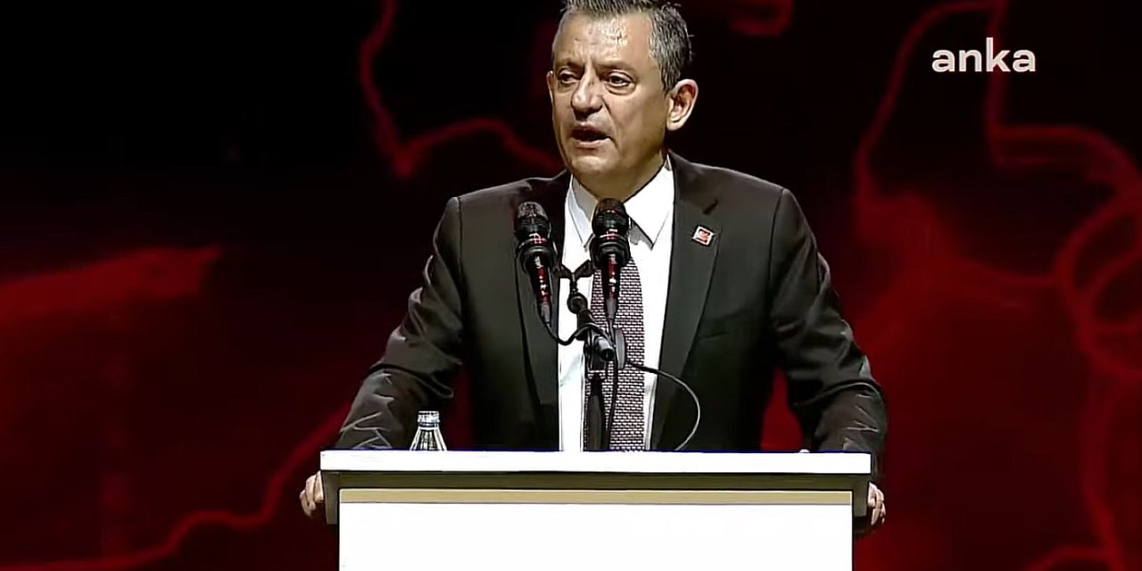 CHP'de kurultayında konuşan Özgür Özel: "Bu partide görev alamayacaklar"