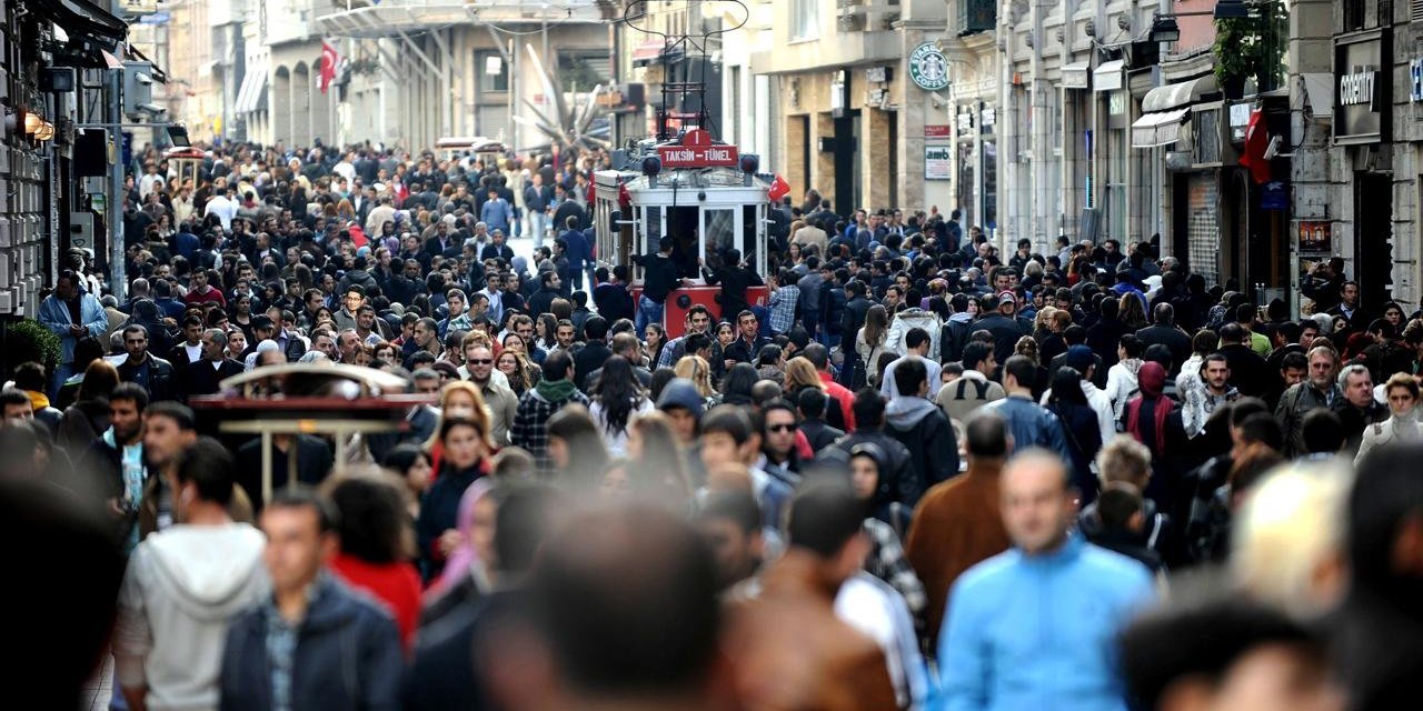 İPA: İstanbullu yetersiz koşullar nedeniyle özel hastanelere yöneliyor