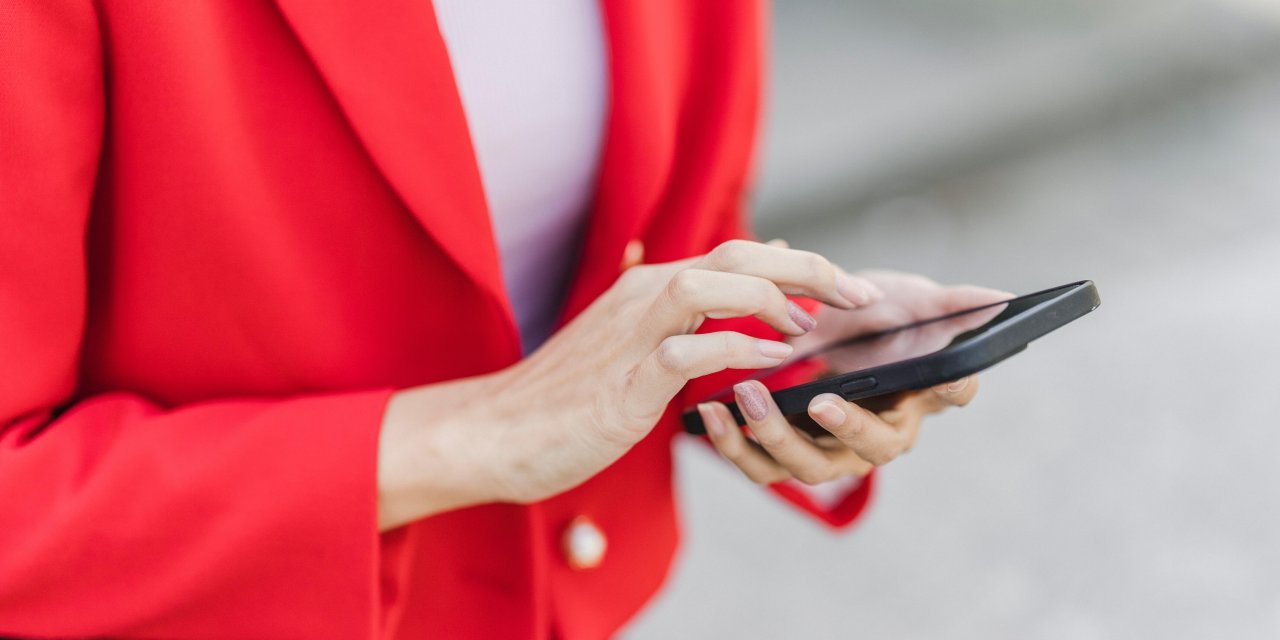 Akıllı telefonları, bilgisayarları atarken iki kere düşünün