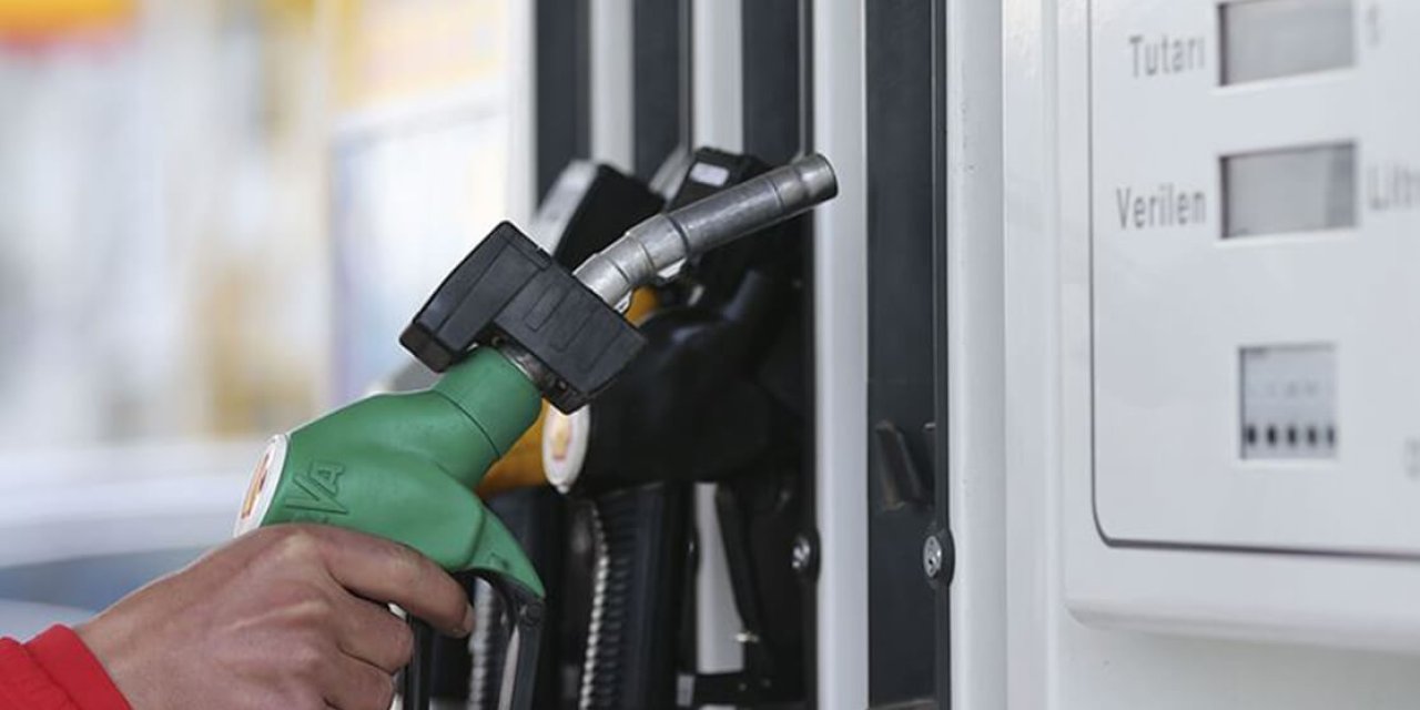 Benzinin ardından motorine de zam yolda