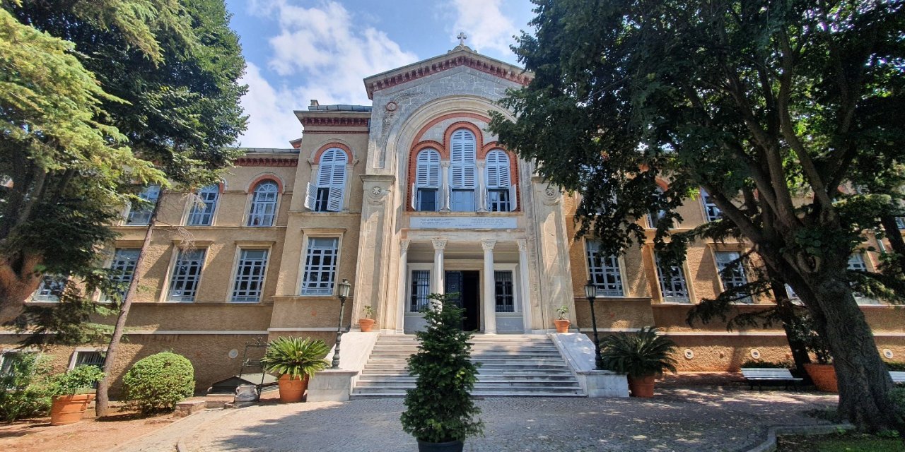 Heybeliada Ruhban Okulu'ndaki tadilat açılış hazırlığı mı?