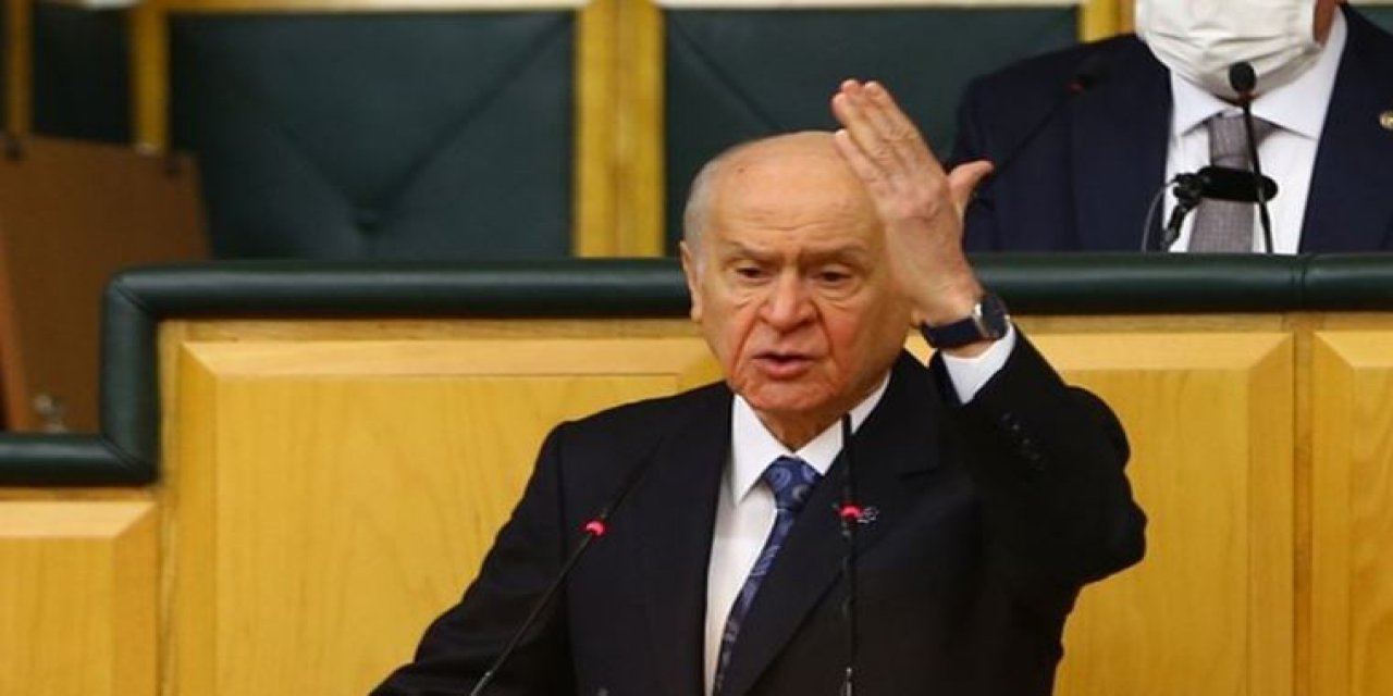"Şerefsizliktir, kepazeliktir..." Bahçeli CHP’li Başarır'a hakaretler yağdırdı, vekilleri ayakta alkışladı...