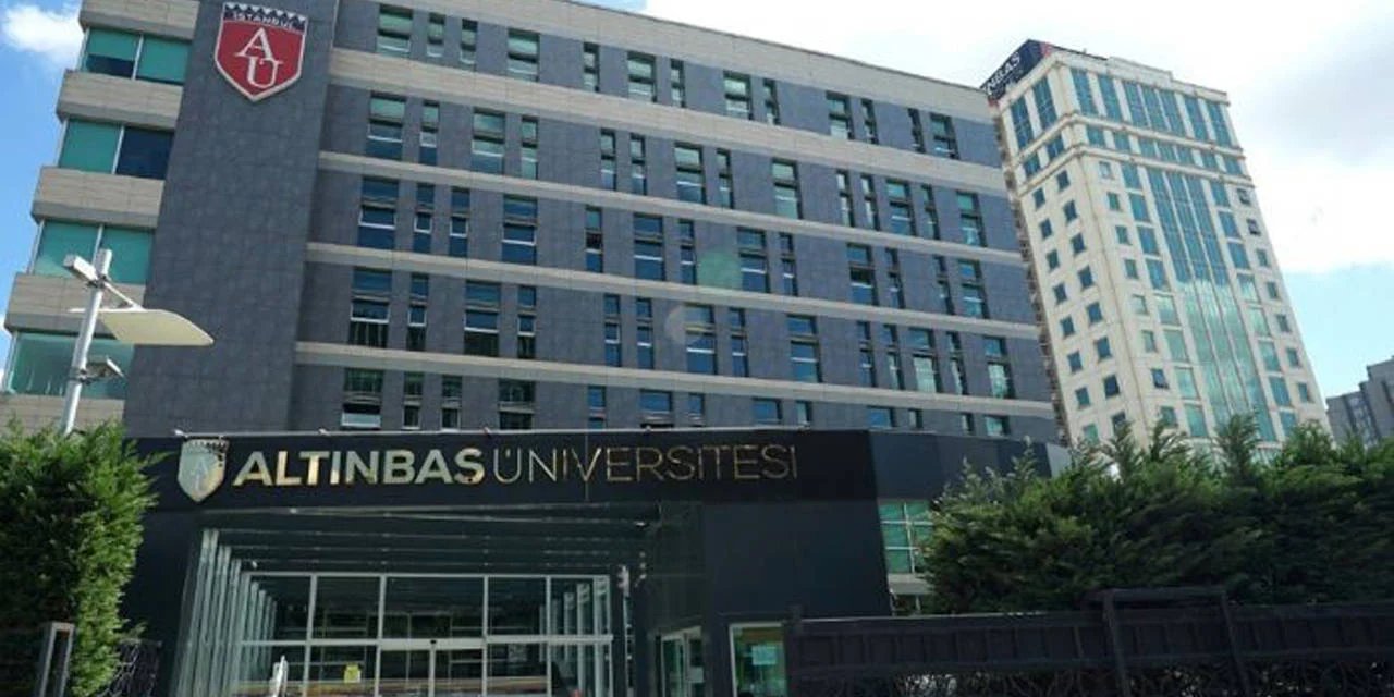 Altınbaş Üniversitesi'nde akademisyen kıyımı