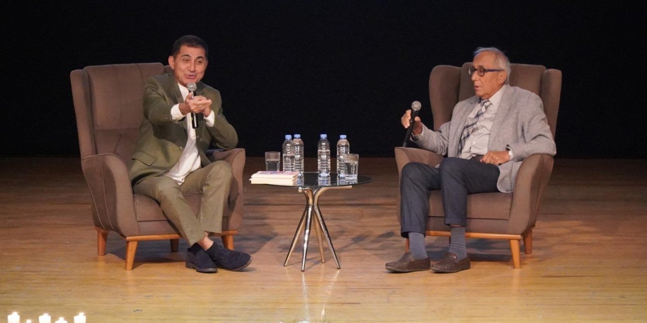 Usta yazar Behramoğlu, yeni kitabının müjdesini İzmir’den verdi