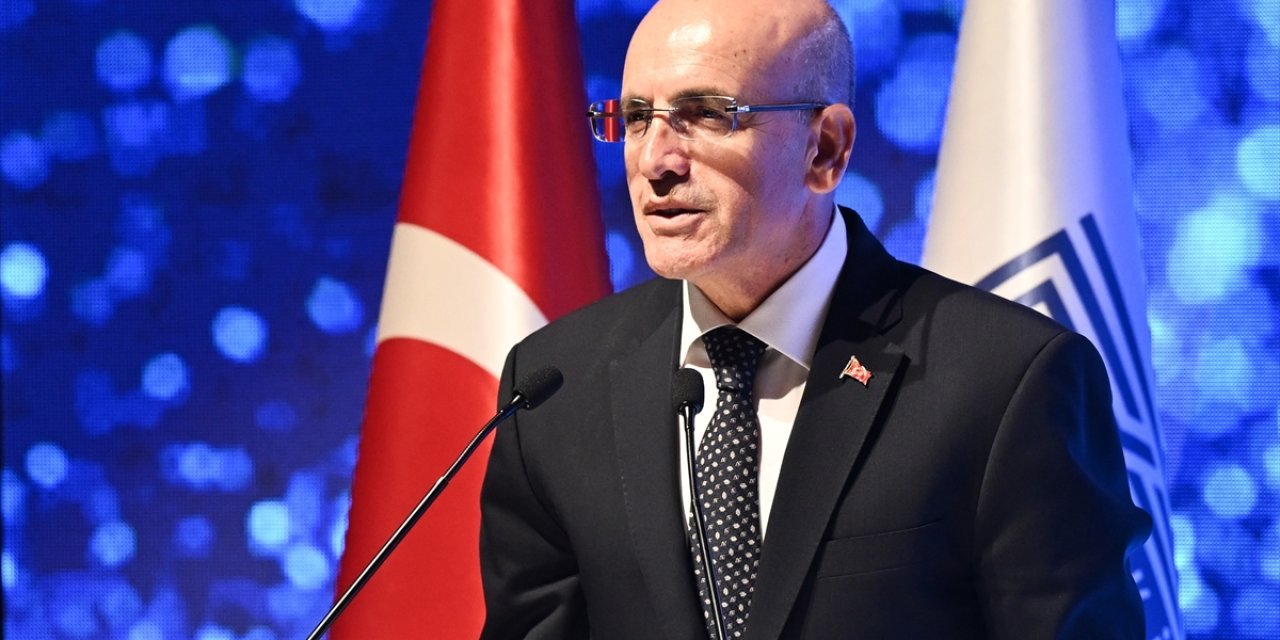 Bakan Şimşek tek haneli enflasyon için tarih verdi