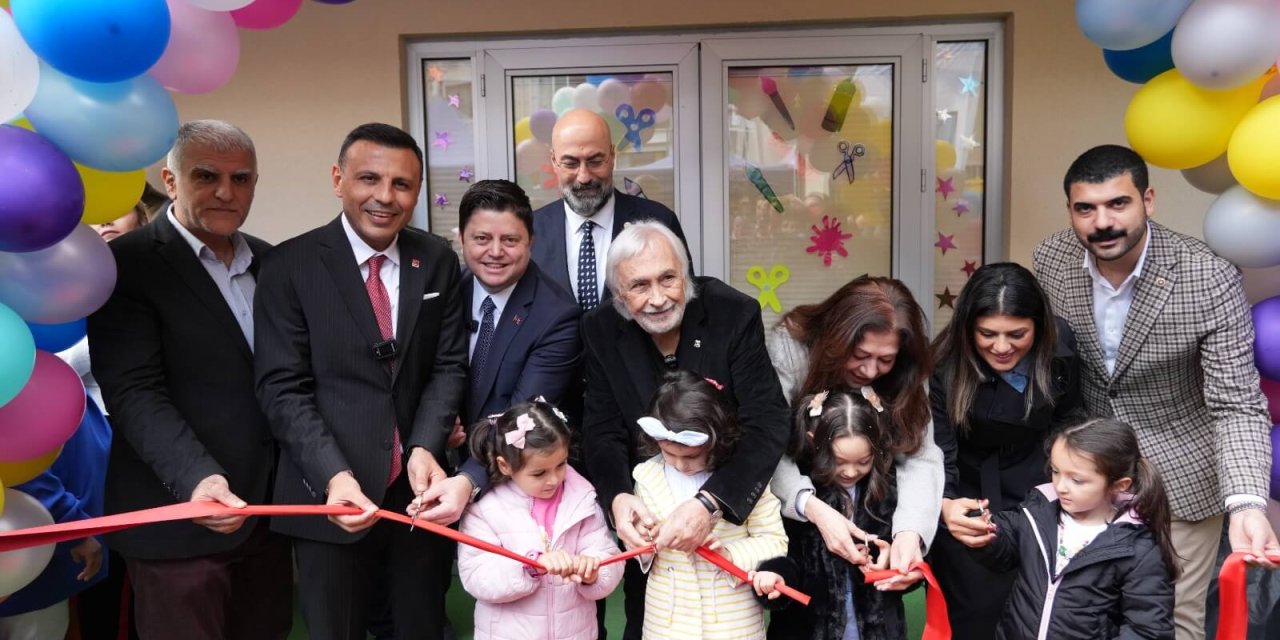 Kadıköy Belediyesi Müjdat Gezen Çocuk Yuvası'nı açtı