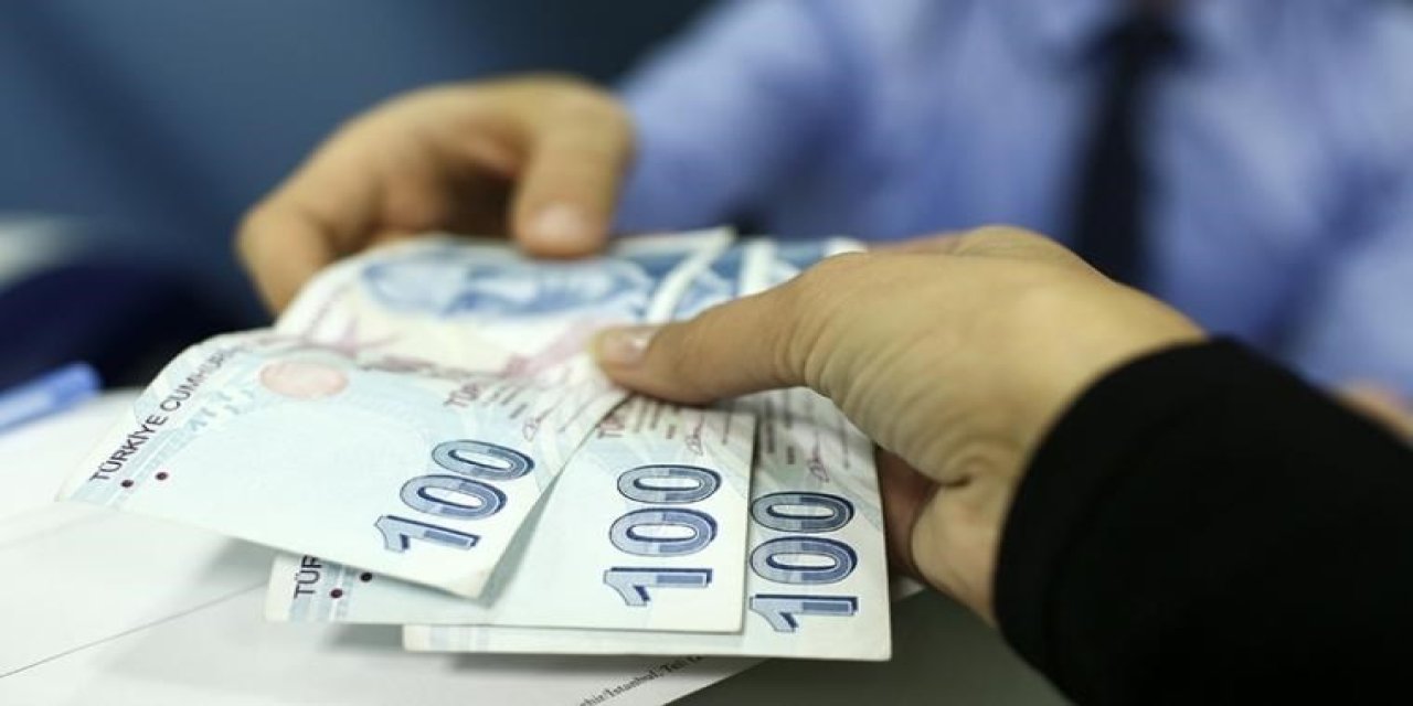 Türkiye'nin önde gelen 118 iktisatçısından çağrı: 'Asgari ücret için acilen adım atın'