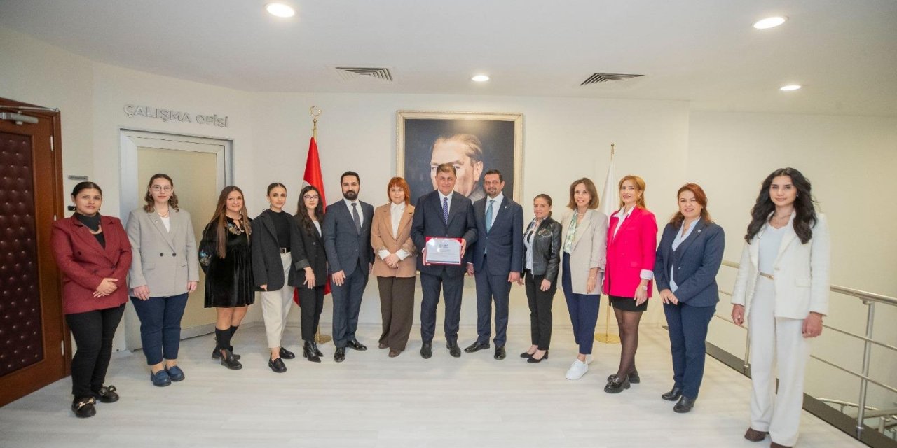 İZTEKNOLOJİ’ye İş’te Eşit Kadın sertifikası gururu