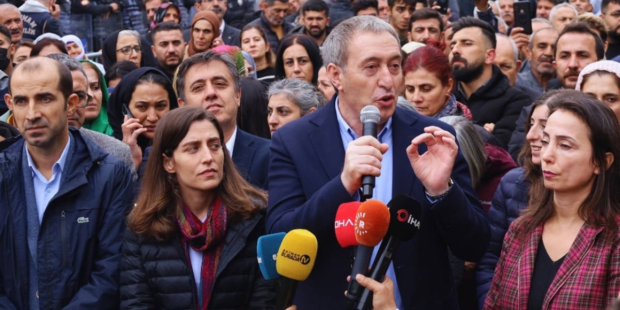 Bakırhan: Halkın çözüm beklentisine tuzak kurdular