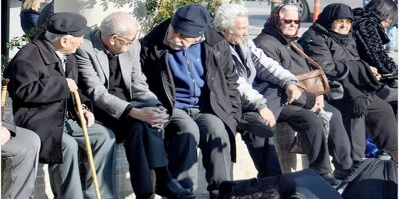 Uzmanı emekli zammını hesapladı: Gözler kök maaşlarda