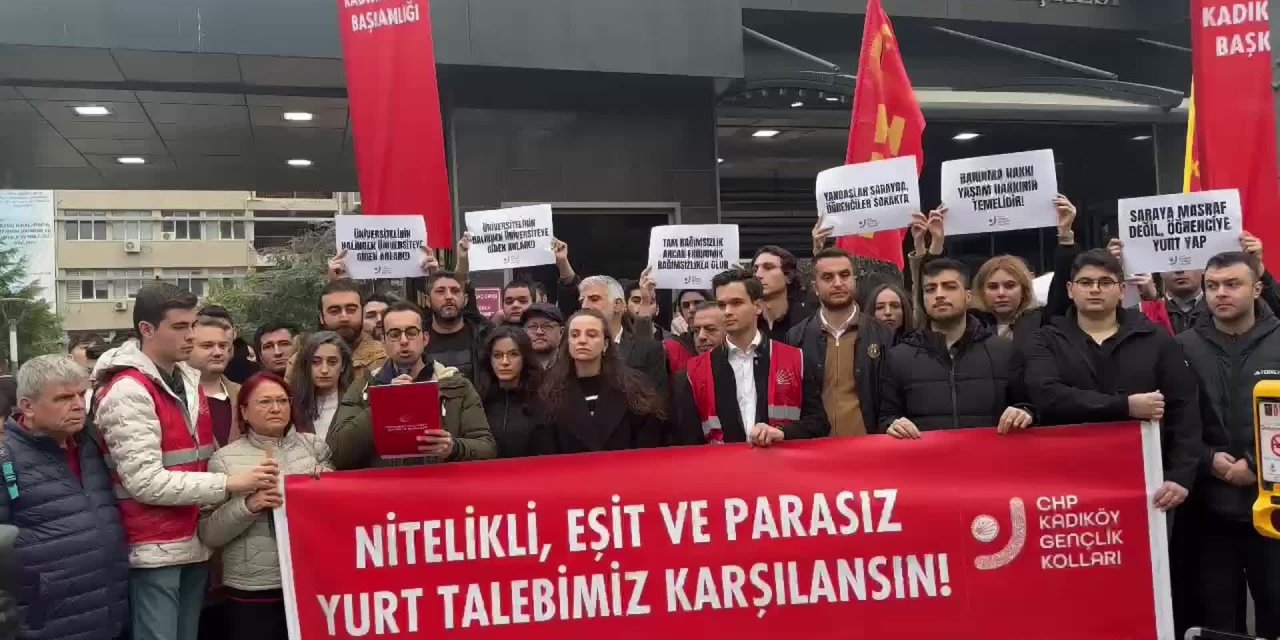 Üniversitelilerden barınma eylemi: Öğrencilere kira desteği sağlansın