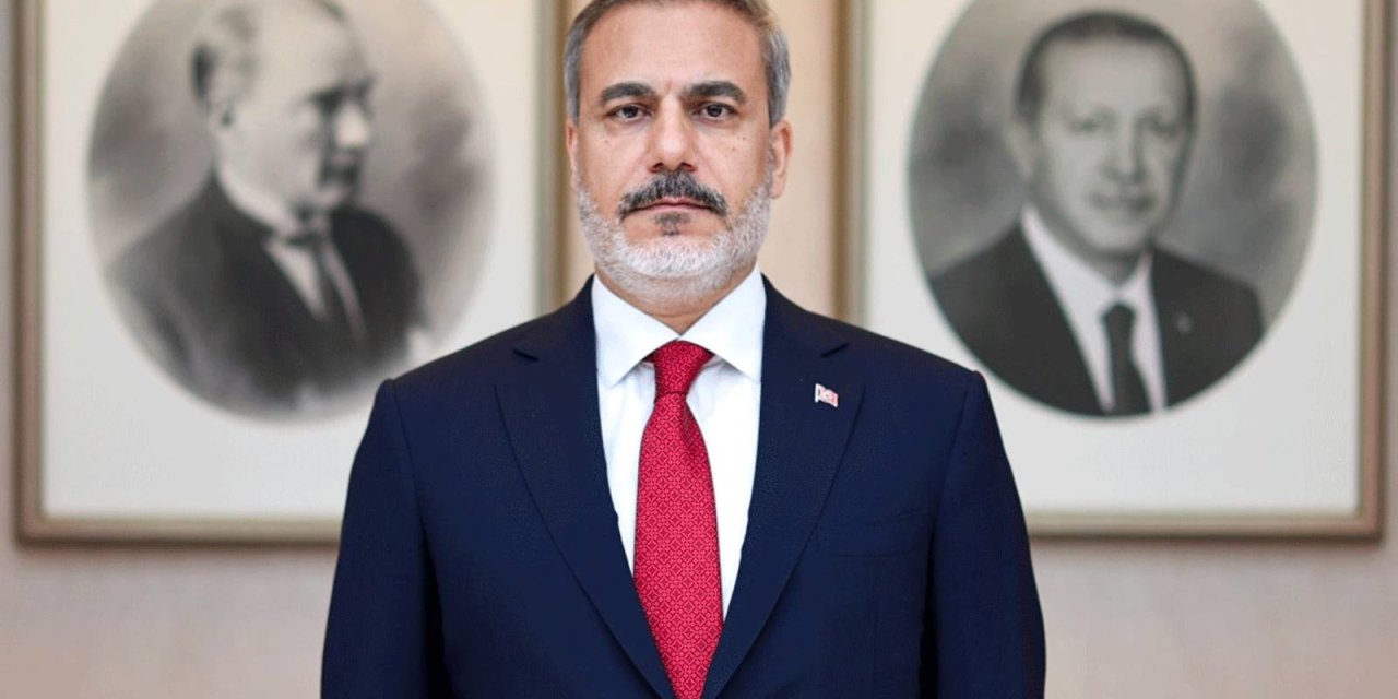 Ertuğrul Özkök | Yılın son profil analizi: Hakan Fidan’a elini veren kaç parmağını kaybeder?