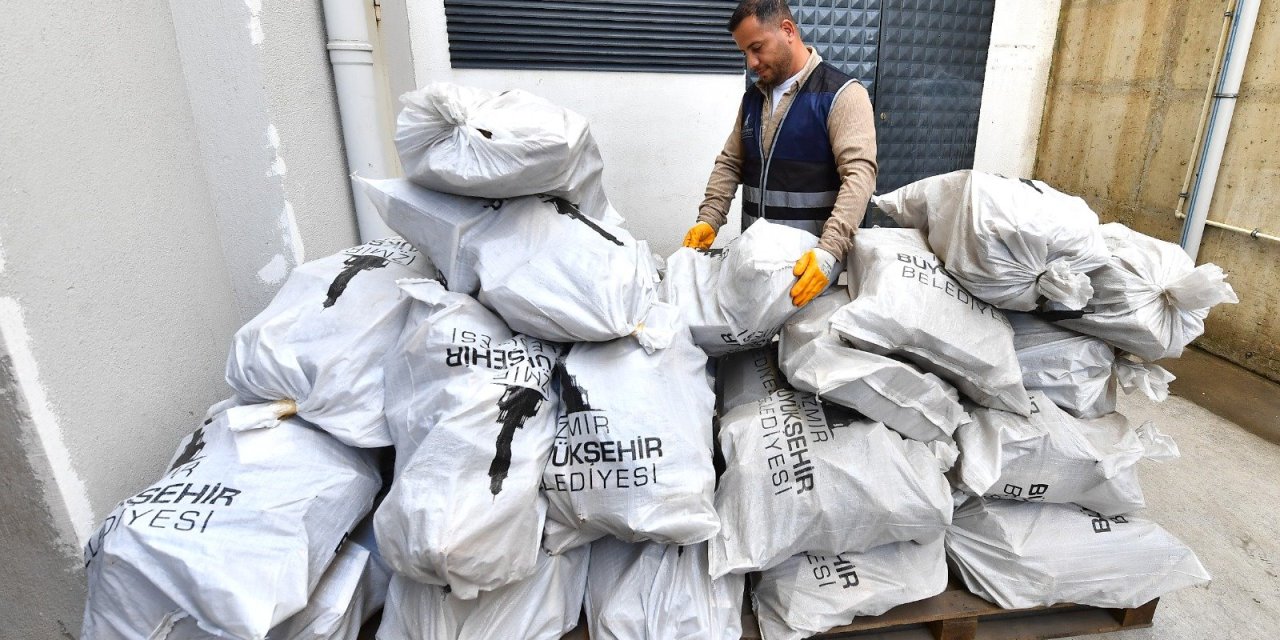 İzmir Büyükşehir’den ailelere kış destek paketi