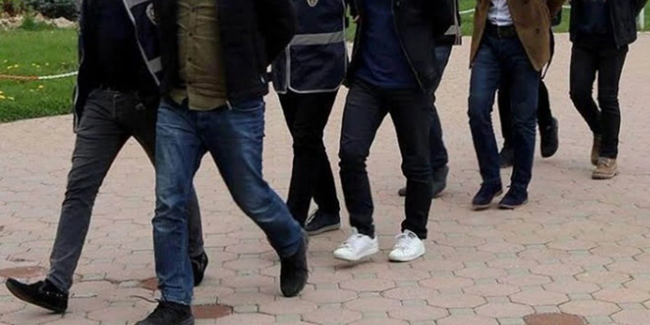 Eskişehir'de 2 gazeteci tutuklandı