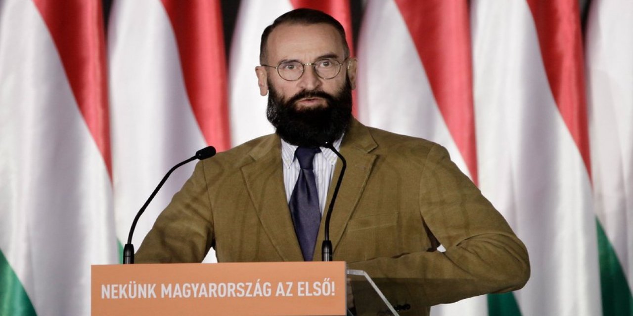 Ülke ayağa kalktı! Eşcinsellik karşıtı Muhafazakar siyasetçi 24 erkekle partide basıldı!