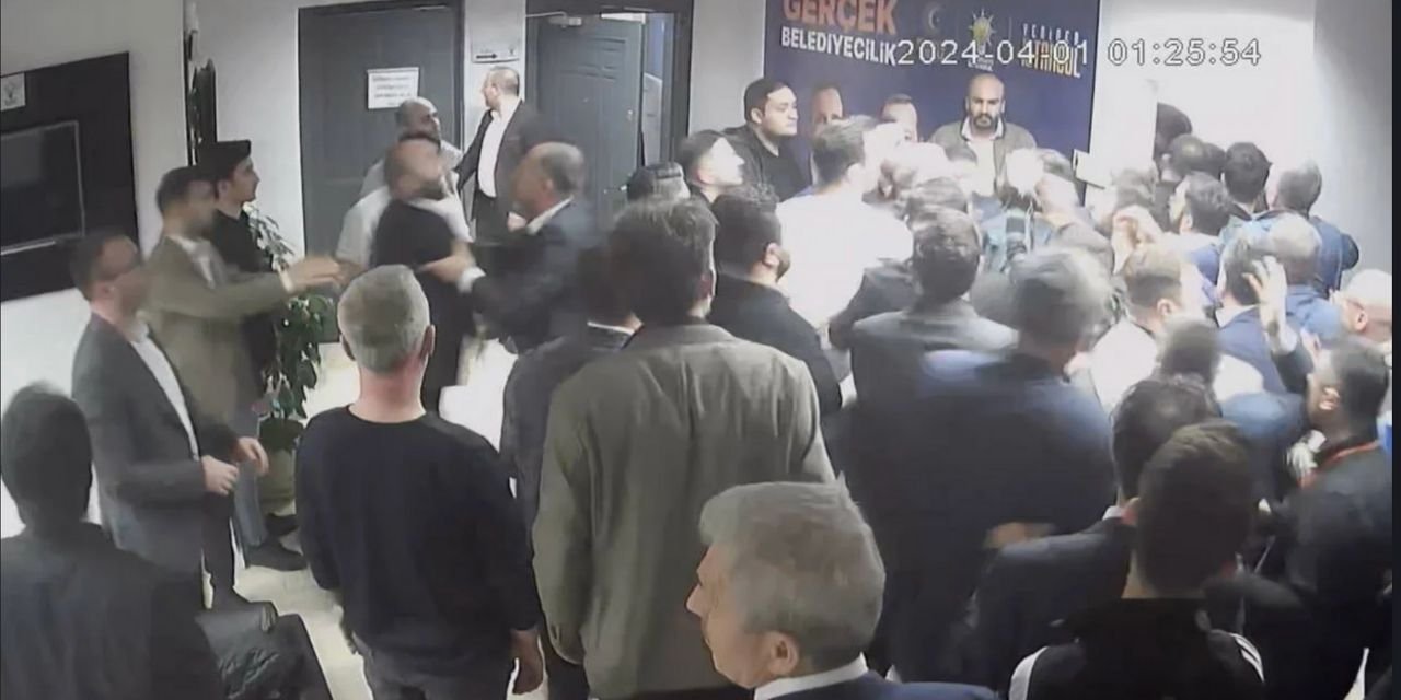 İddia: AKP’li Belediye Başkanı, ilçe başkanını dövdürdü