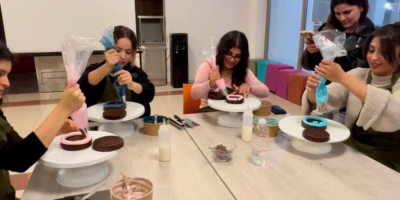 İzmir Büyükşehir’den gençlere ücretsiz atölyeler