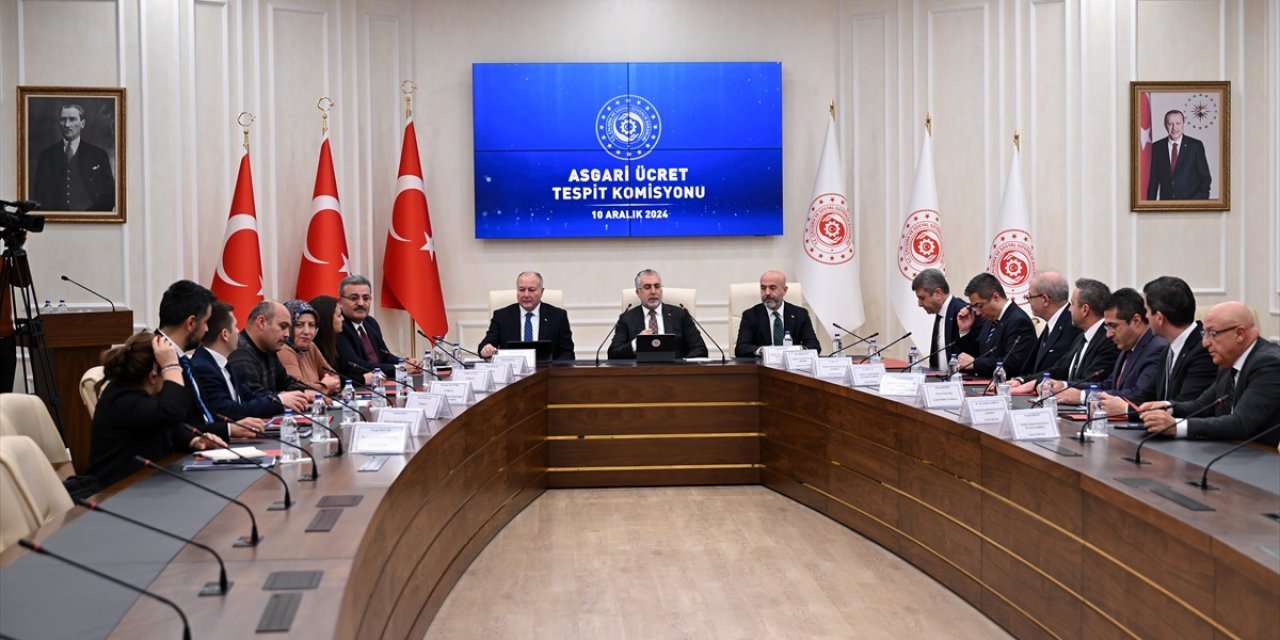 Komisyon toplanıyor: Asgari ücrette rakamlar konuşulacak