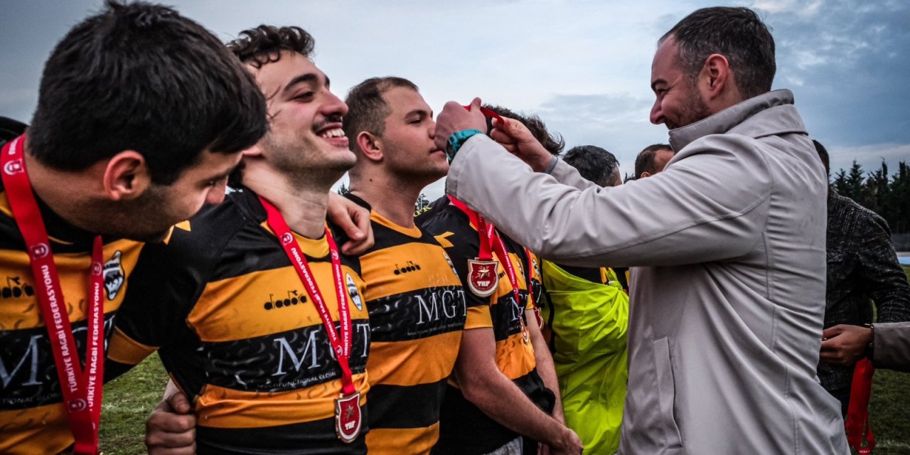 Şampiyonun adı: Kadıköy Ragbi