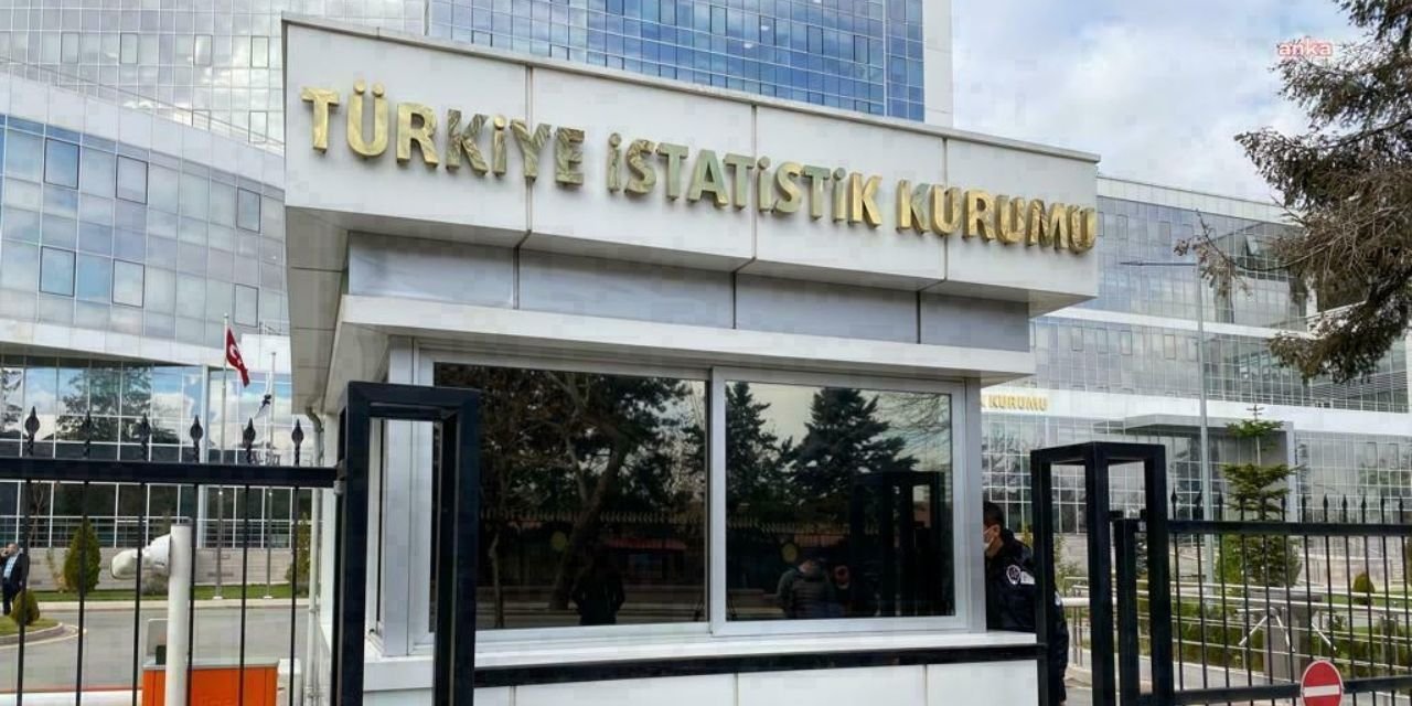 TÜİK açıkladı: Kasım'da ihracat geçen yıla göre azaldı, ithalat arttı