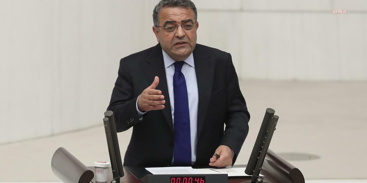 Tanrıkulu’ndan 'Surlara restorasyon' tepkisi: Ucube bir kimliğe büründü