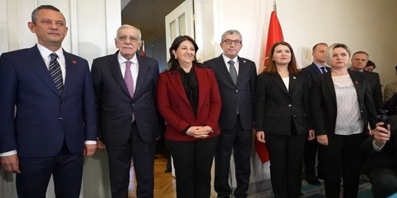 DEM heyeti ve CHP görüşmesi sona erdi: Özel'den 'Meclis' vurgusu