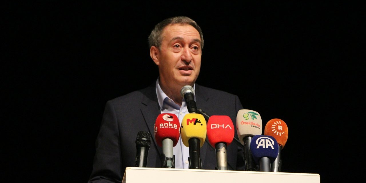 Bakırhan: Barış konuşulurken, halkların iradesinin gaspı akıl tutulması