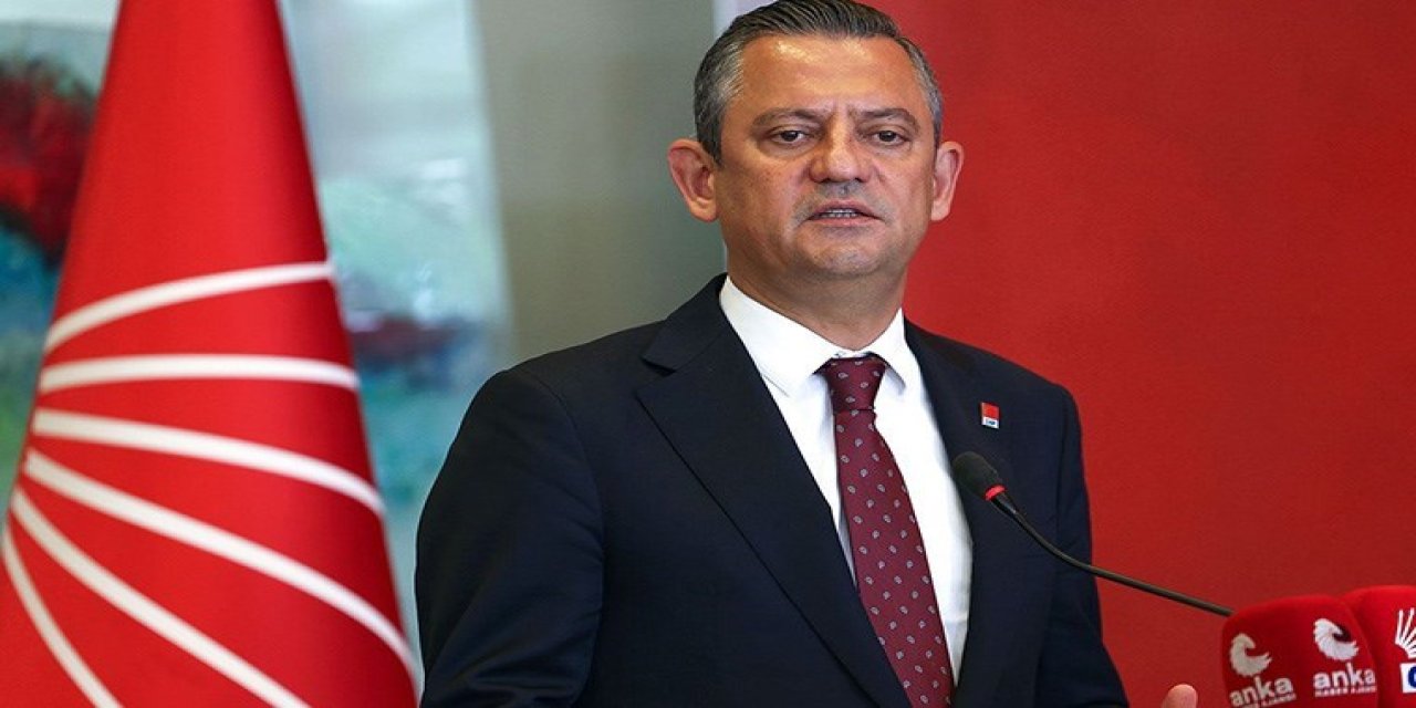 Beşiktaş Belediye Başkanı Rıza Akpolat''a gözaltı sonrası Özgür Özel'den ilk açıklama: 'Hukuksuzluk zincirinin yeni halkası!'