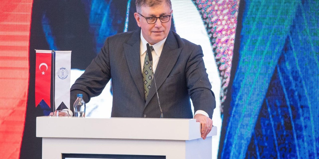 Başkan Dr. Cemil Tugay: Umudumuz gençler