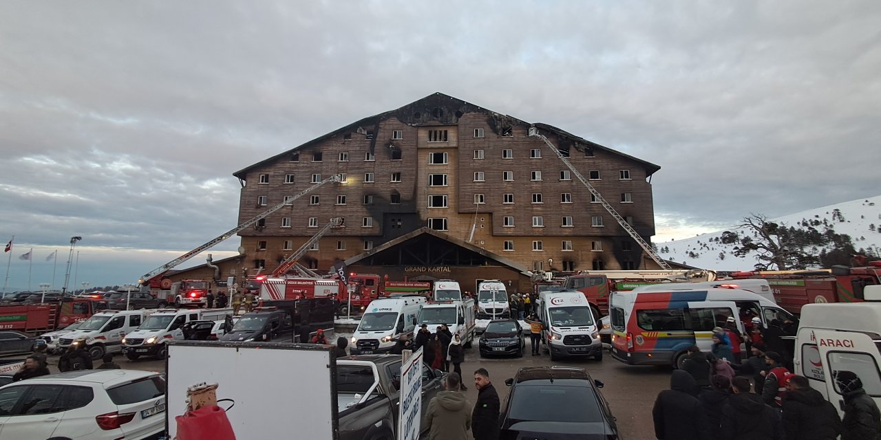 Bolu Belediyesi'nden 'belge' açıklaması: "Ruhsatlandırılmış alan, yangının başladığı yer değil"