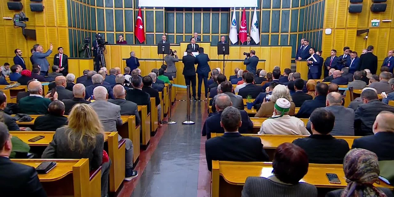 Ali Babacan: "İlerideki yangınlarda yeni canlar yitirilirse bunun tek bir sorumlusu olacaktır. O da ülkenin Cumhurbaşkanı’dır"