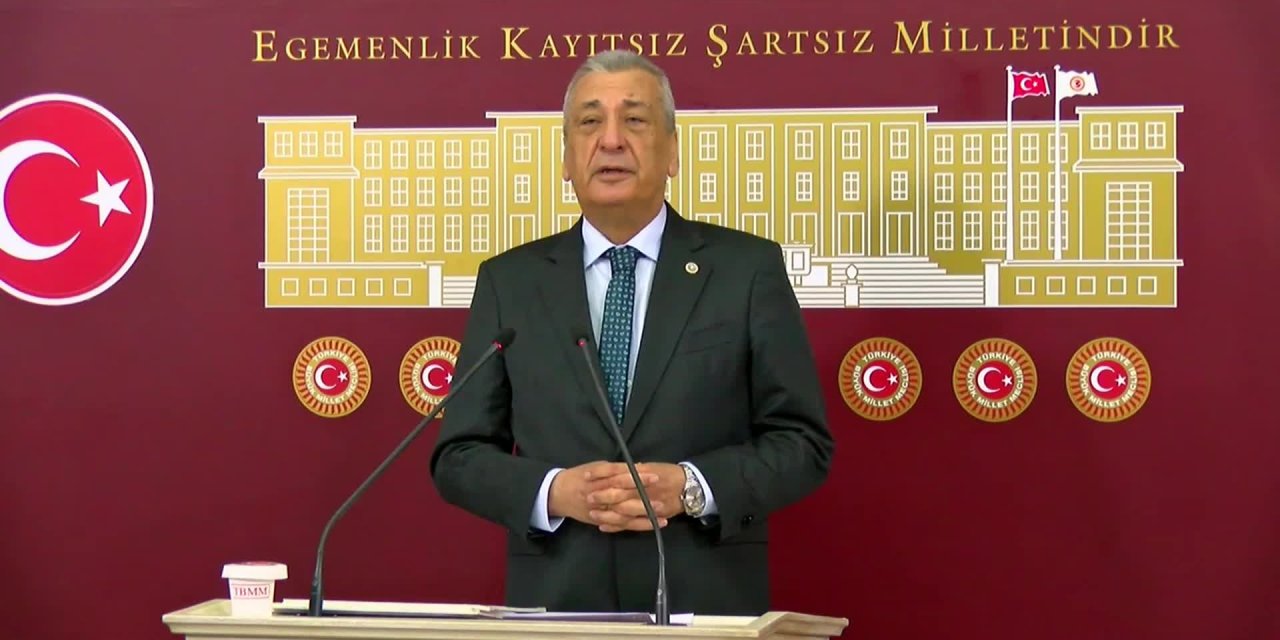 CHP'li Hasan Öztürkmen'den AK Parti'ye: ''Ne kadar çırpınsanız da kaçış yok, yıkılıyorsunuz"