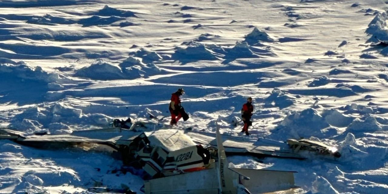 Alaska'da kaybolan uçaktaki 10 kişinin de hayatını kaybettiği açıklandı