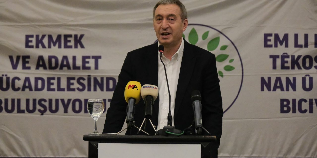 Tuncer Bakırhan: Bize düşen, demokrasiyi savunmaktır