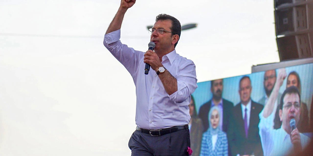 CHP'li il belediye başkanlarından İmamoğlu'na "adaylık" çağrısı: "Millet adına göreve davet ediyoruz"
