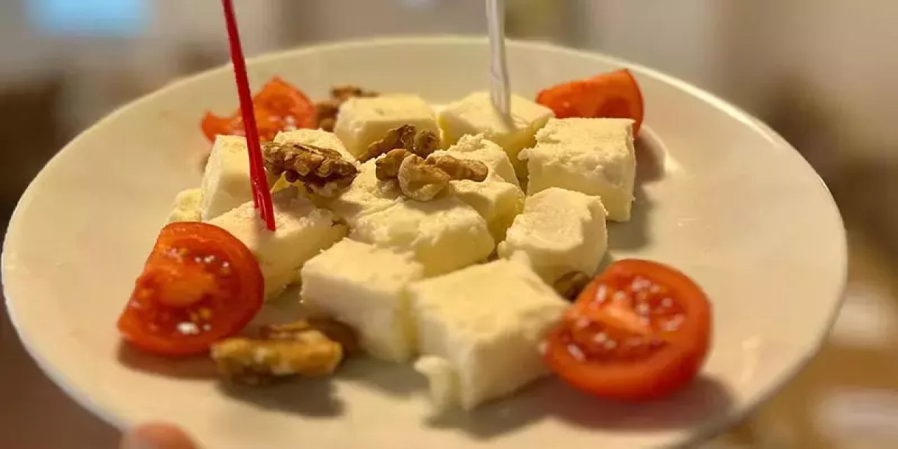 Süt devine 'hileli peynir' cezası