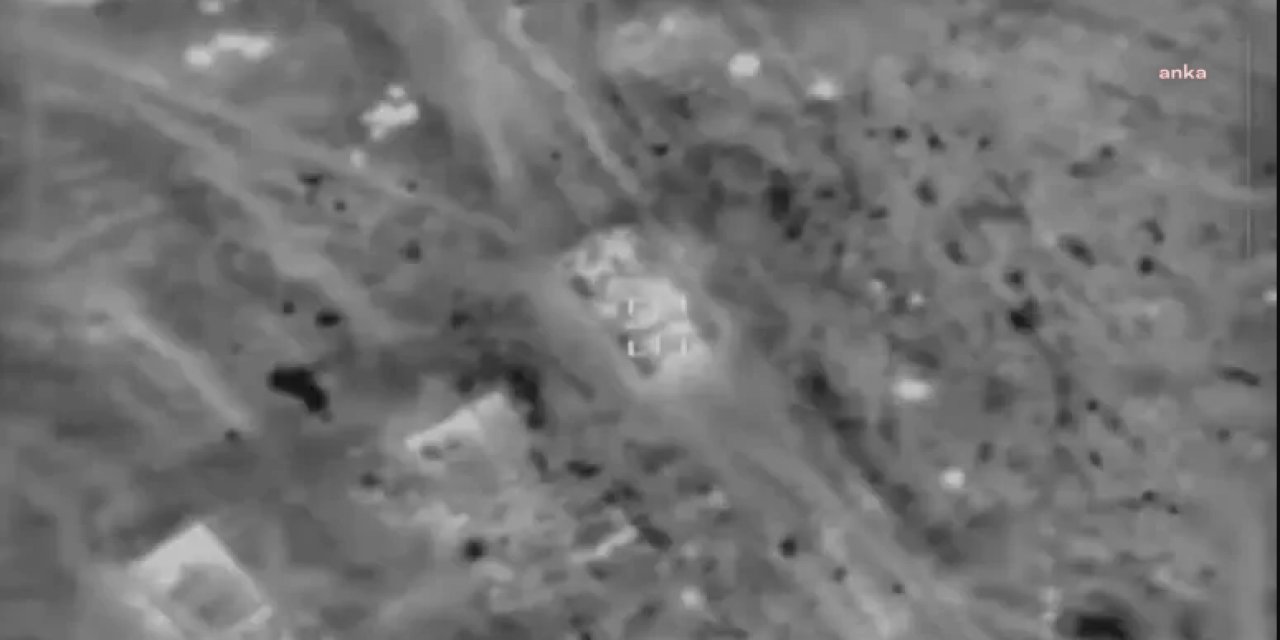 İsrail, Suriye'nin güneyindeki “Esad yönetimiyle bağlantılı” mühimmat depolarına hava saldırıları düzenledi