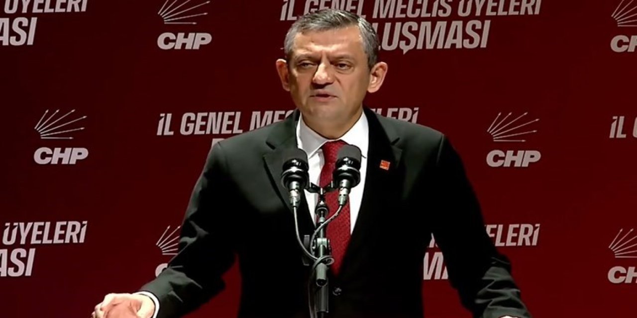 Özgür Özel, Erdoğan'a seslendi: 'Sen Akın Gürlek’in yürüttüğü bu darbenin neresindesin?'
