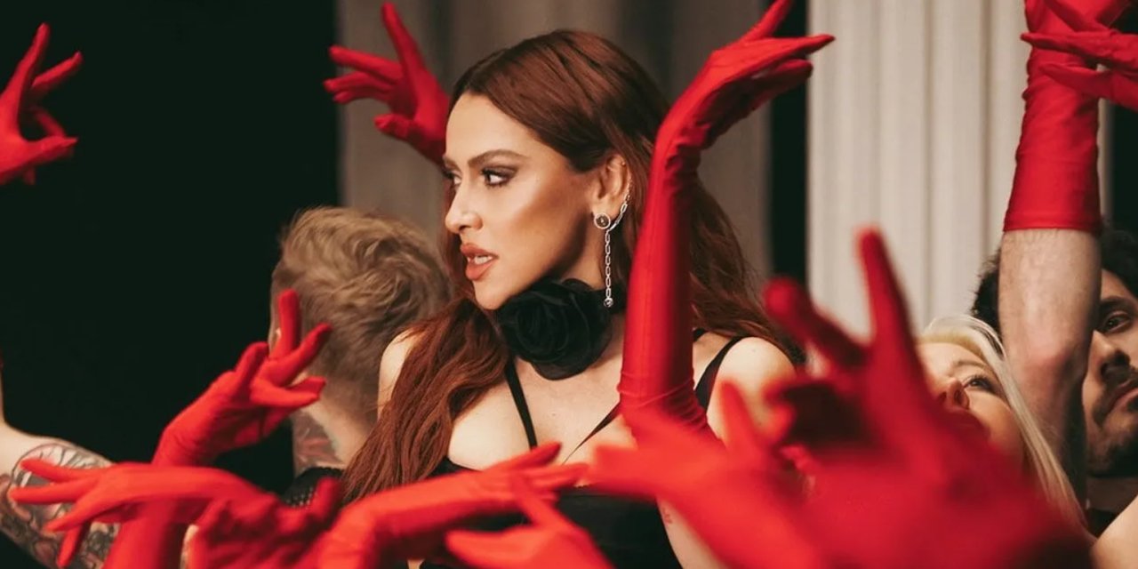 Hadise’nin yeni klibine yorum yağmuru