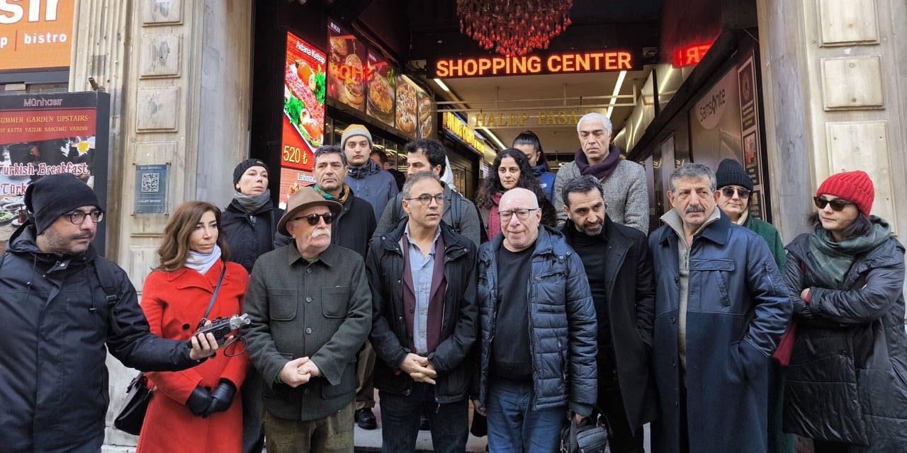 "Oyu'una Geldik" filmine sansür açıklamasına polis engeli