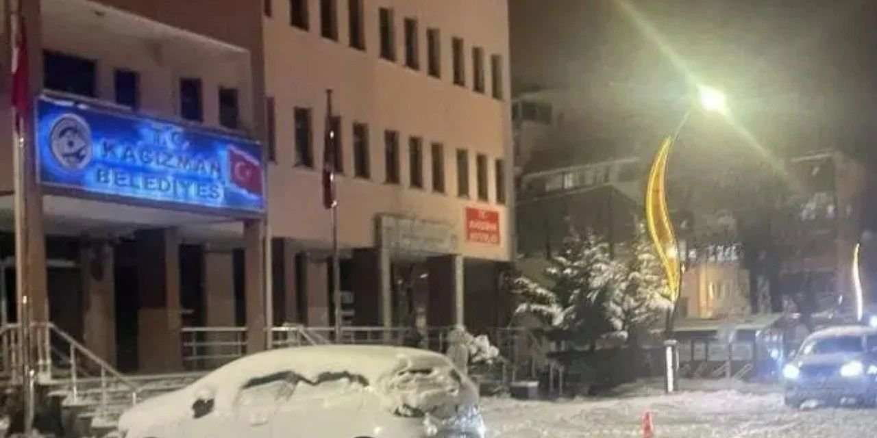 Kağızman Belediyesine kayyım atandı